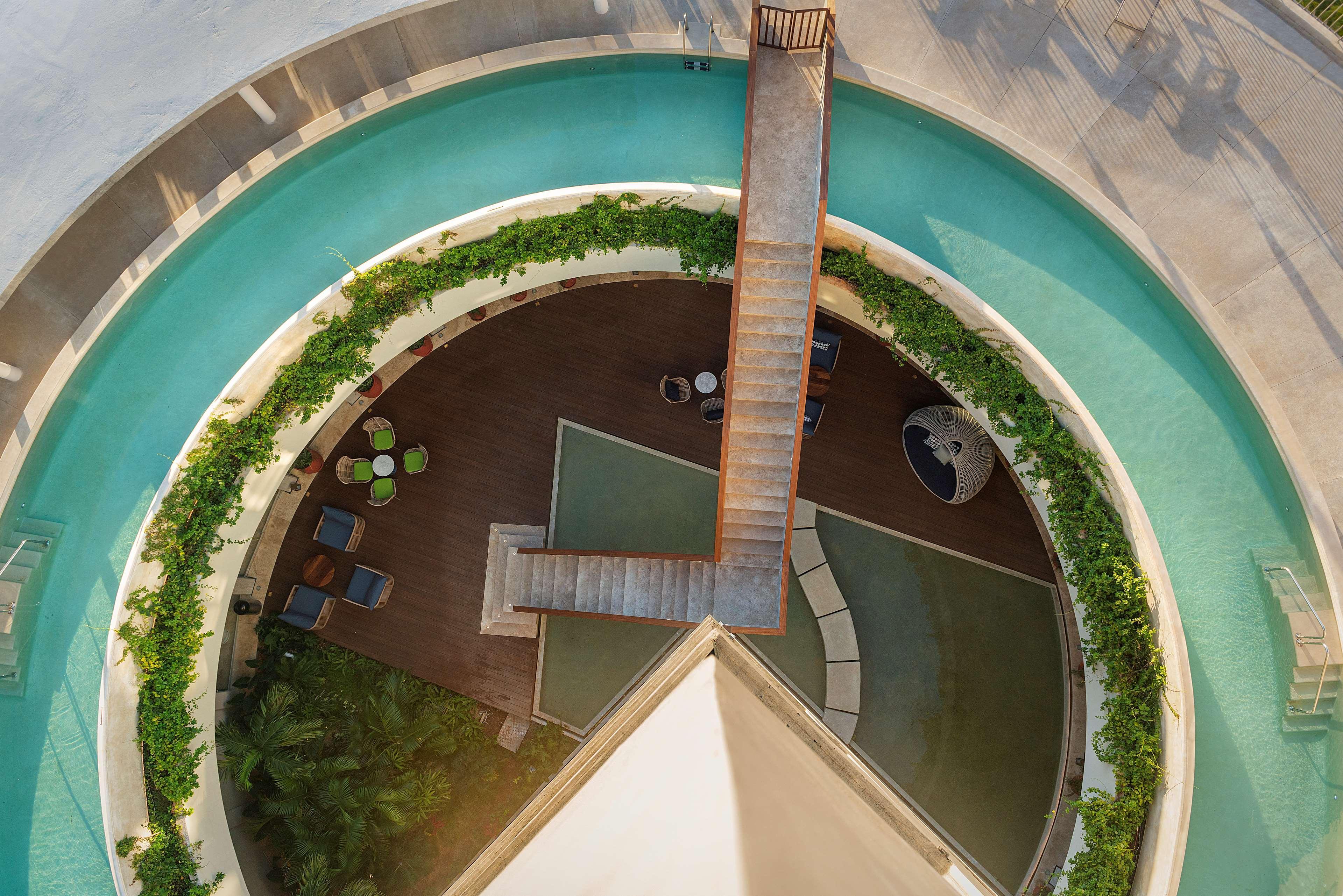 Hilton Garden Inn Cancun Airport Exteriör bild