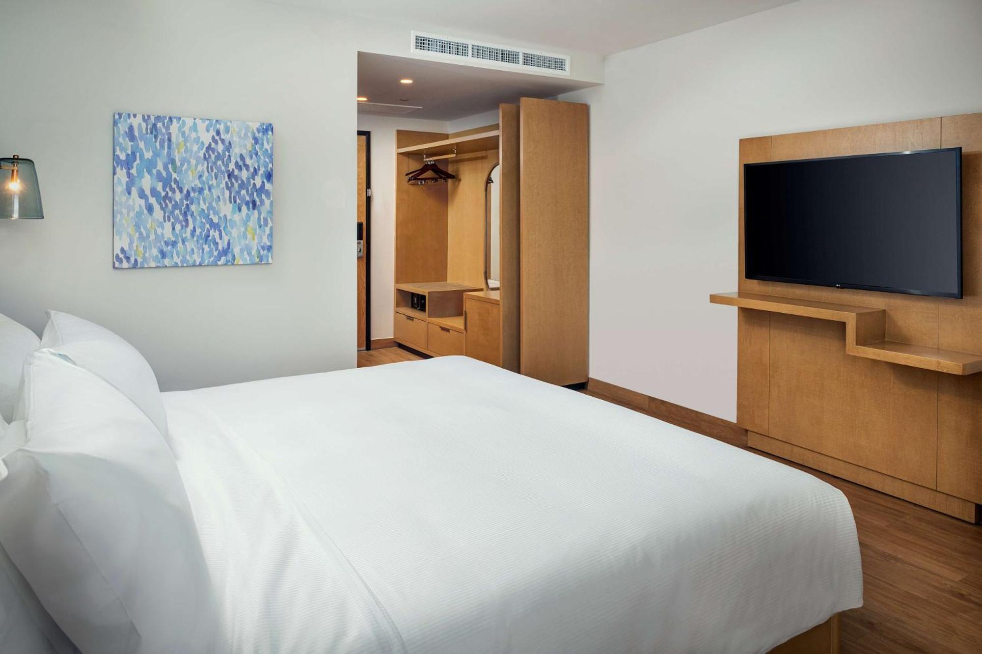 Hilton Garden Inn Cancun Airport Exteriör bild